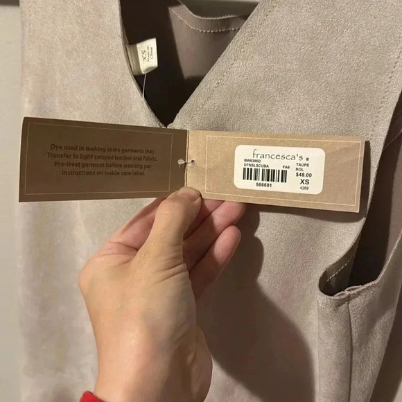 Francesca’s taupe suede like dress, NWT. XS. - Picture 8 of 9